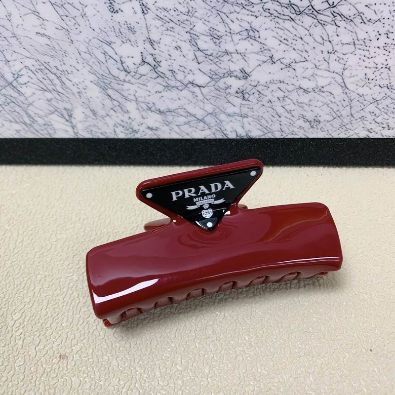 Prada Hair Grab Clip  (1)